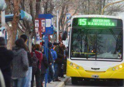 El Municipio reclama que Indalo ponga m�s colectivos en la calle 