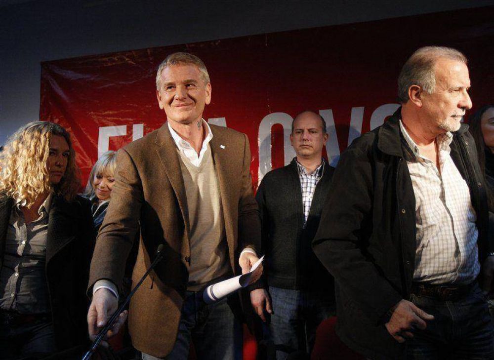Los canillitas van por la cabeza de Plaini por su alianza con De Narv�ez