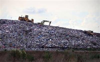 La Ciudad no tiene d�nde tirar 3000 t de basura