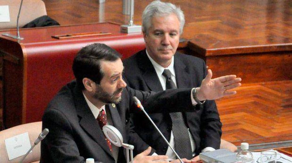Panizzi sali� airoso del juicio que pretend�a destituirlo