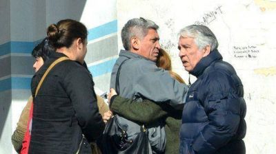 El ni�o herido en el cuello por su padre sigue en terapia