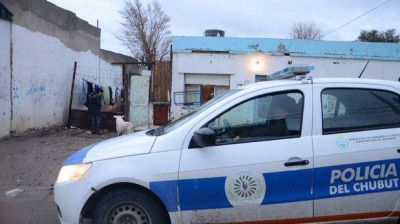 Detuvieron a dos sospechosas de participar en el asalto a una tienda