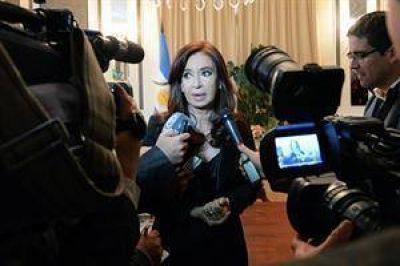 Cristina Kirchner, sobre la negativa de EE.UU. por los holdouts: "Si lo ven a Barack Obama en un pasillo, preg�ntenle"