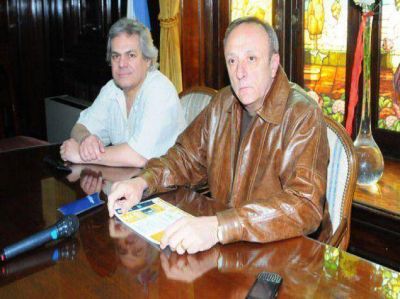 Comienzan a funcionar los parqu�metros en el centro