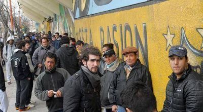 Olimpo quiere tener un domingo color de rosa