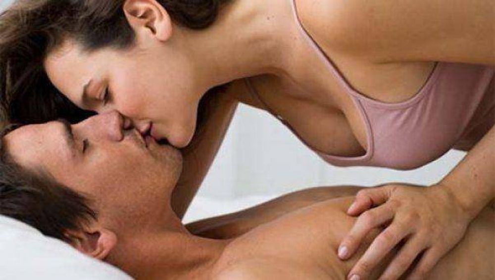 Tener sexo con amigos fortalece la relacin de amistad