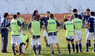 Dabove mantiene el dibujo, con Almir�n por Ordozgoiti