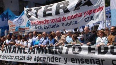 Elecciones en Ctera: en Entre R�os se impone la lista Celeste Violeta	 