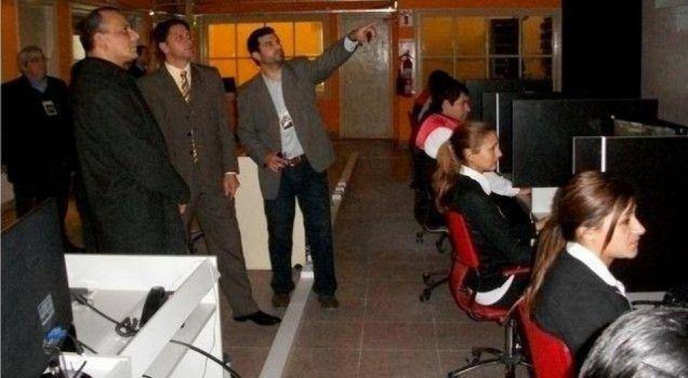  Instalan 16 c�maras de vigilancia en pasos fronterizos