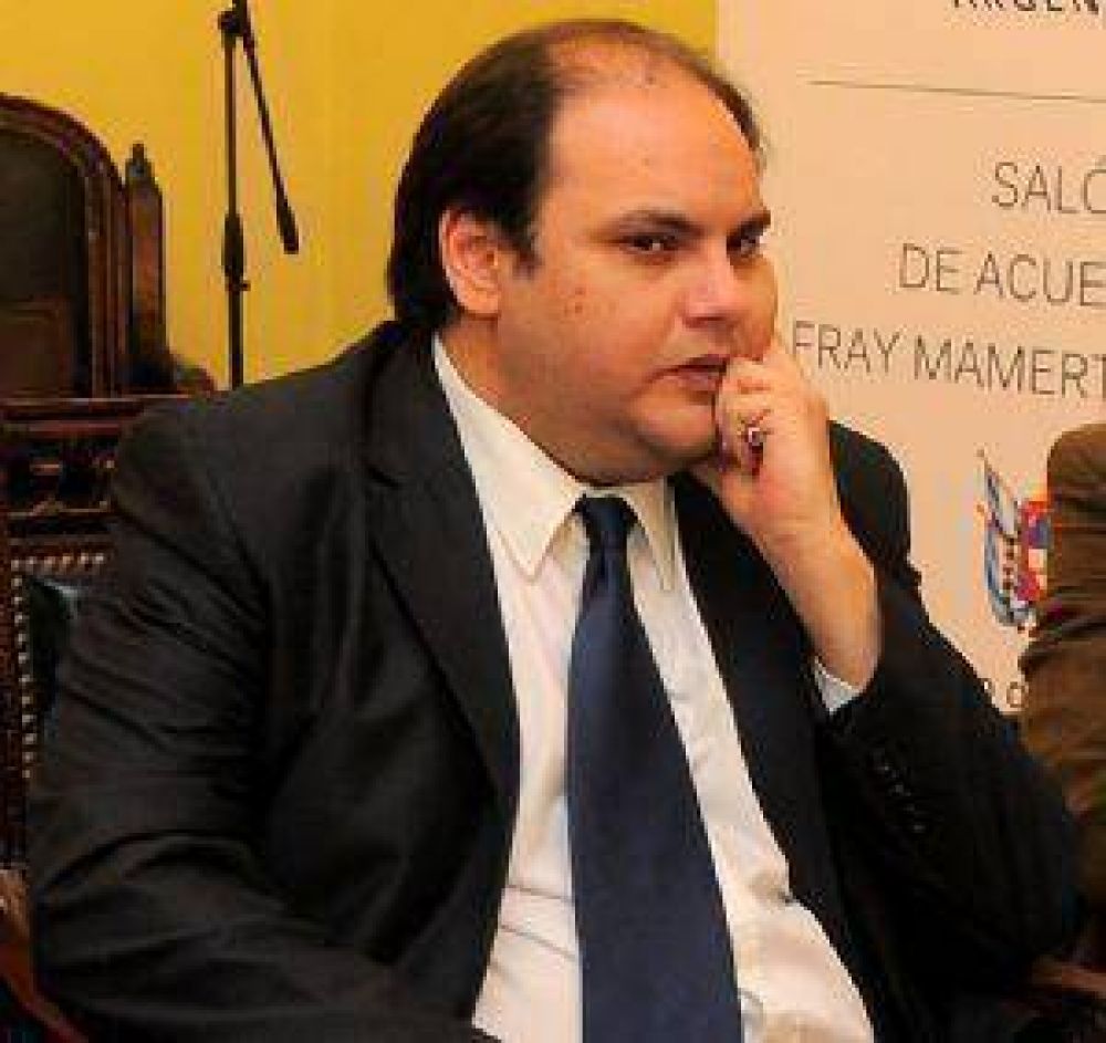 �Como dec�a una vedette, es bueno que nos saquemos las caretas�
