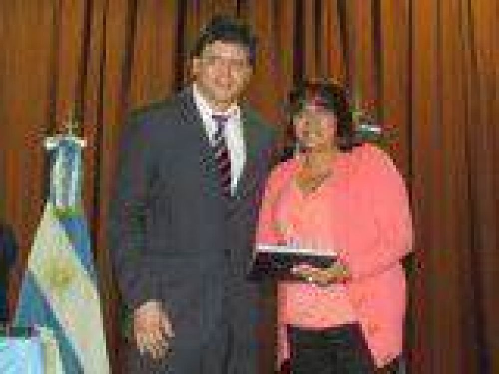 G�mez Bull: �N�stor Kirchner tambi�n fue hijo de inmigrantes�
