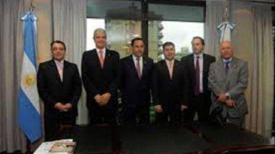 Vicegobernadores definen en Tucum�n la agenda del Parlamento del NOA