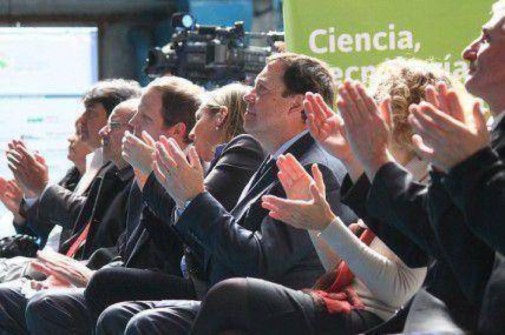 Se inici� la semana del emprendedor tecnol�gico rionegrino en Bariloche