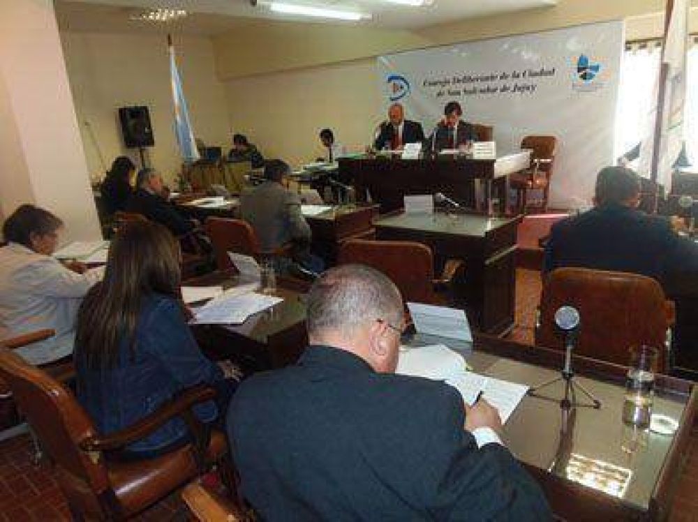 Empresas frenan la licitaci�n del transporte