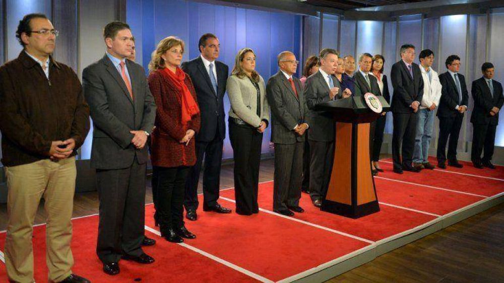 Juan Manuel Santos decidi� cambiar a cinco de sus 16 ministros