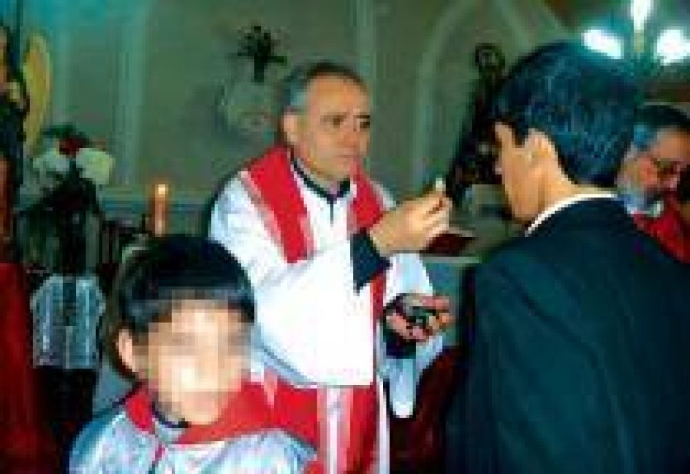 El Papa orden investigar la pedofilia en Argentina