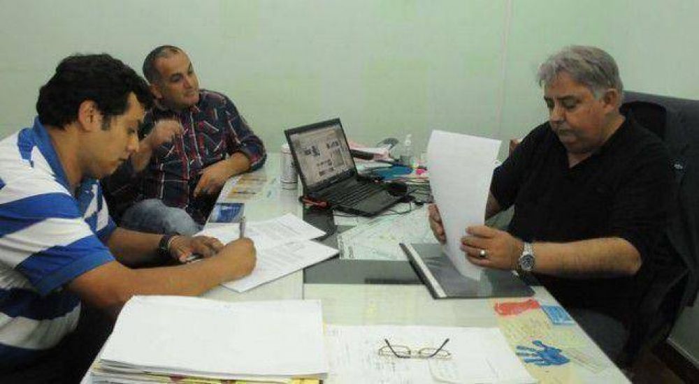 Gobierno acord� precio de una canasta de l�cteos y fiambres