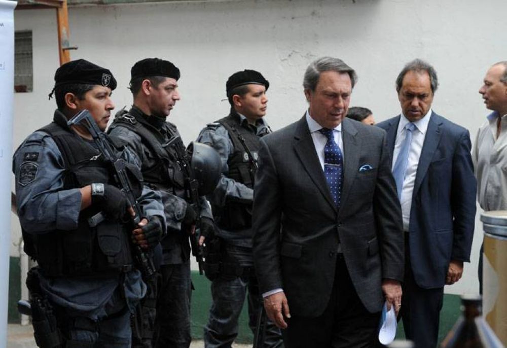 Casal fue separado por su negativa a meterse de lleno en la campa�a