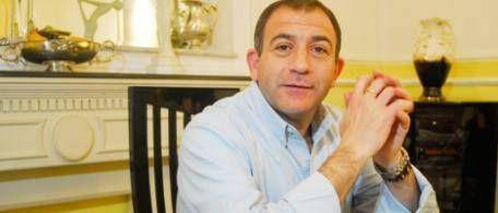 Luis Juez no tuvo piedad con los Kirchner: "El Gobierno nos corre por izquierda y nos chorea por derecha"