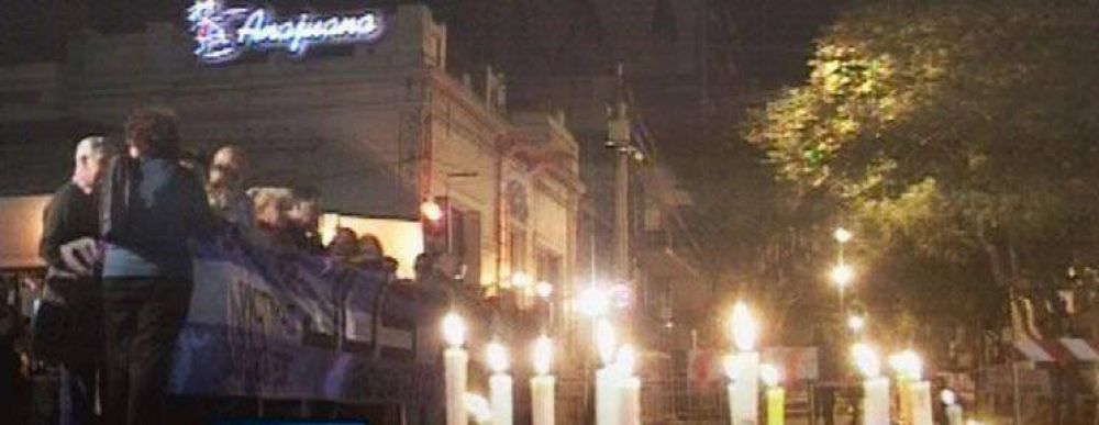 El reclamo de Justicia retumb� en la marcha del silencio