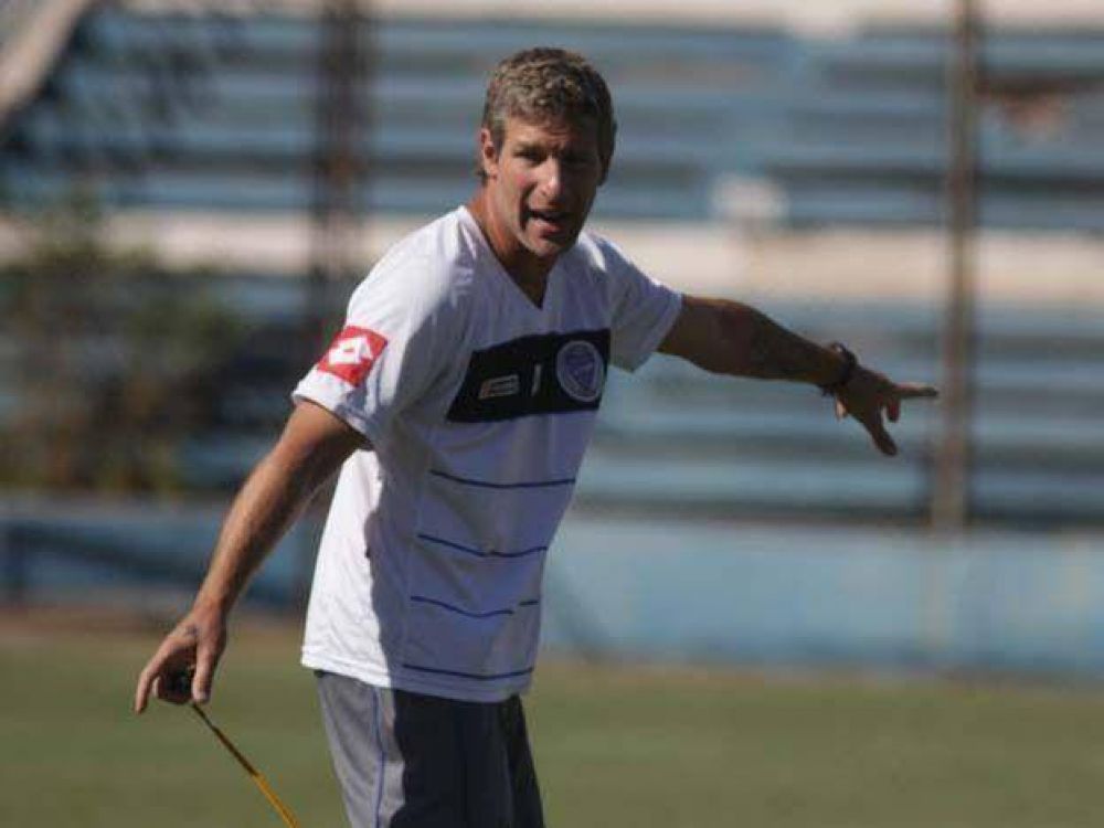 Palermo opt� por Achucarro para reemplazar a Curbelo