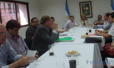 Sin los hipermercados, empresarios siguen gestionando el cierre dominical