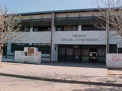 Padres del alumno atacado responsabilizan a la escuela