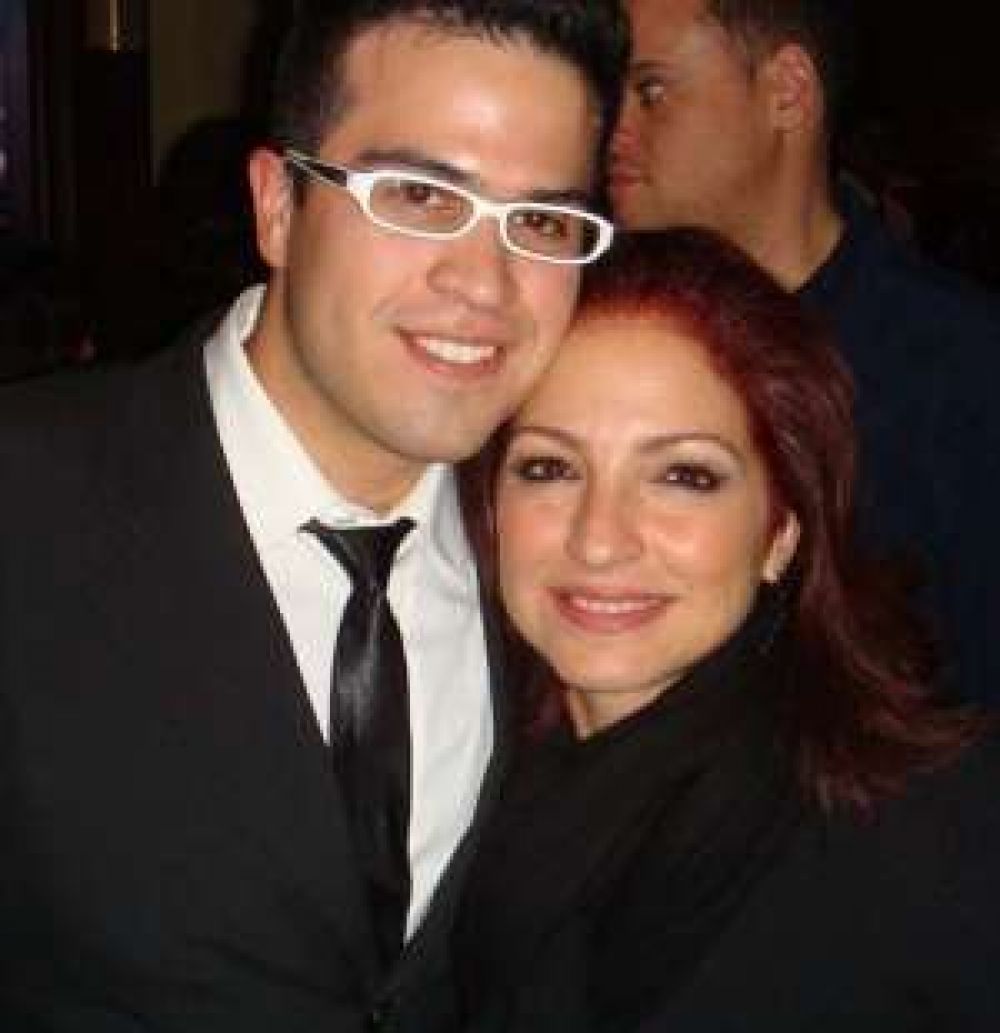 Un sanjuanino con Gloria Estefan y en la Casa Blanca