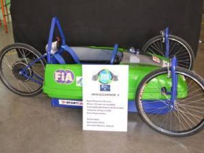Chicos de siete escuelas t�cnicas construir�n autos ecol�gicos