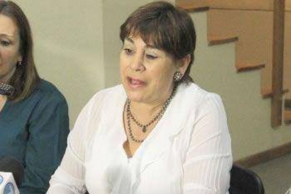 EREDIA CONFIRM� QUE HOY SE PAGAR� UNA COMPLEMENTARIA A TRABAJADORES DE SALUD POR EL CONVENIO COLECTIVO