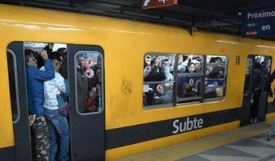 Subte: anuncian la renovaci�n del 70% de la flota de coches