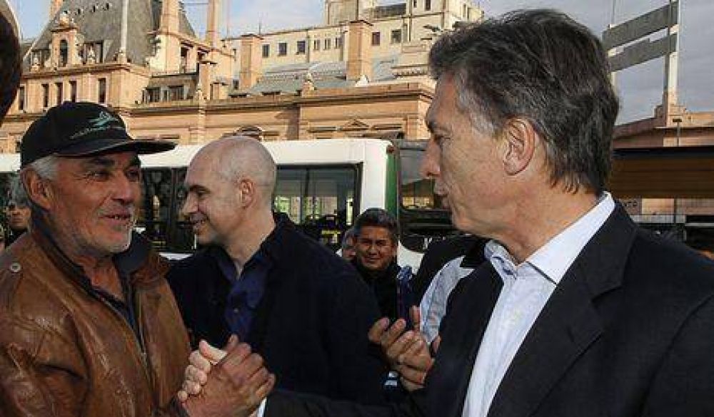 Remodelan entorno de la estaci�n Constituci�n