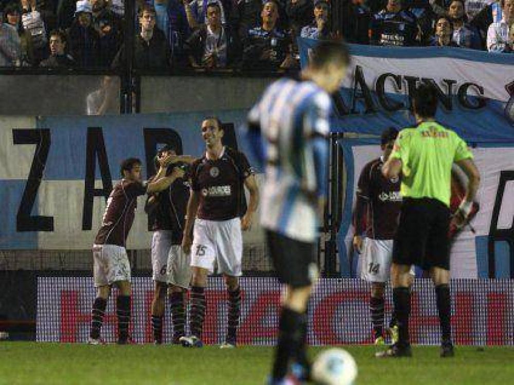 A Racing le borraron la sonrisa en el final