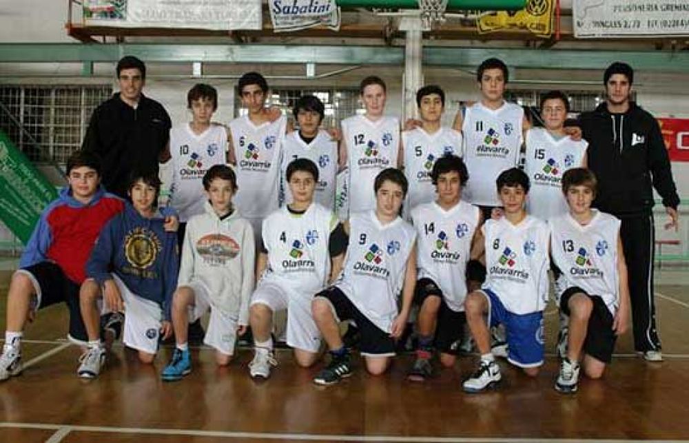 Ajustada derrota en el debut