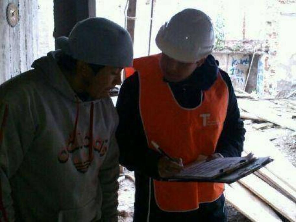 Profundizan acciones para combatir el trabajo informal en la actividad de la construccin