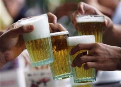 Tras renuncia de Zavaley COMUNA pide que traten proyecto de consumo de alcohol