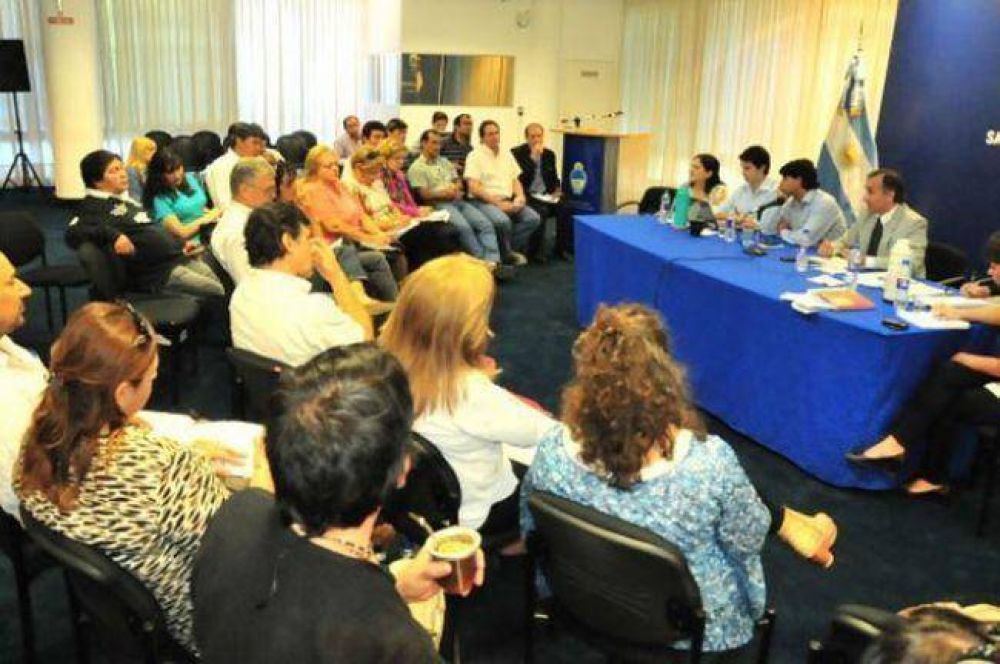 El Gobierno convoc� a los sindicatos docentes a una ronda de di�logo
