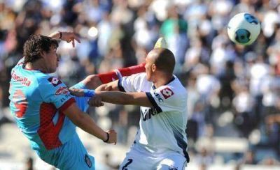 Arsenal venci� a Quilmes 1 a 0