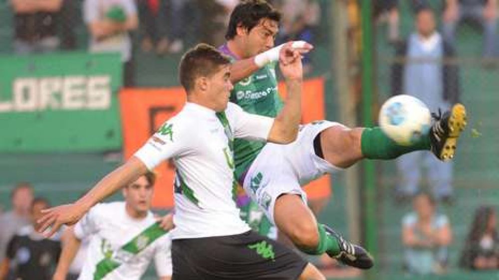 Nacional B: Banfield gole� 3 a 0 a Ferro y se acerca a la punta
