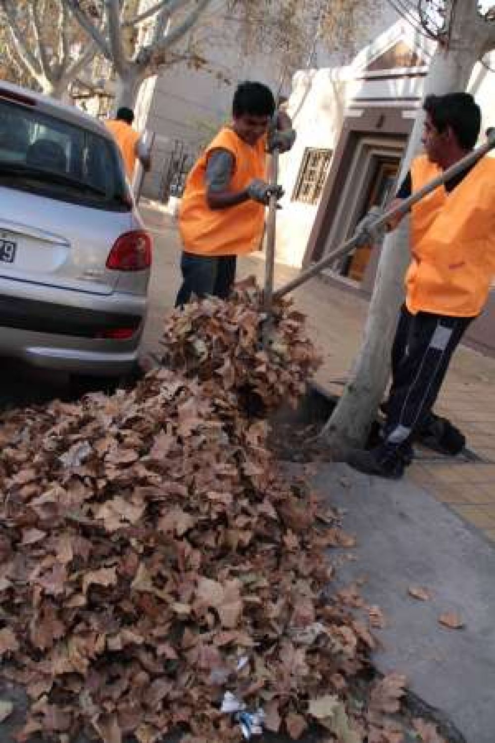 Limpian 60% de cunetas y hay m�s basura que en 2012
