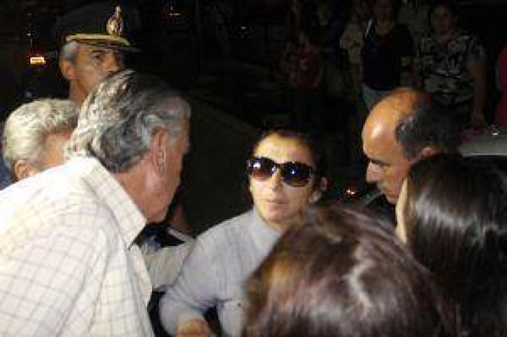 Gioja: �Ra�l podr�a irse ma�ana a Uruguay, est� muy bien�