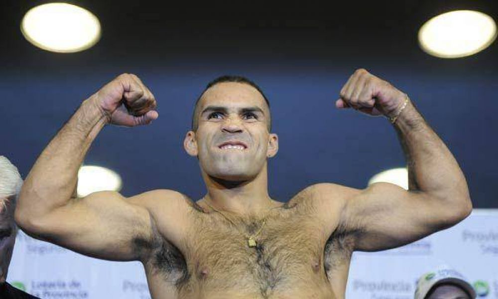 El "Tyson" del Abasto retuvo el t�tulo mundial en fallo dividido