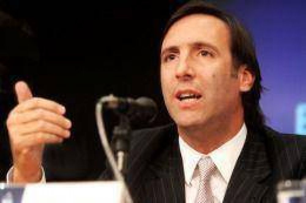 Cr�ticas al titular de la UIA por pedir un ministro de Econom�a �m�s fuerte�