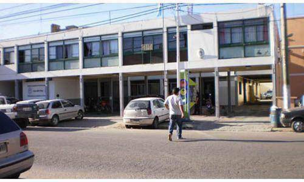 Extra�a muerte de un joven en la Comisar�a de Pilar