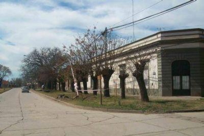 Chocaron y tiraron una columna del alumbrado p�blico