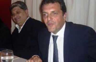 Sergio Massa llega a San Pedro