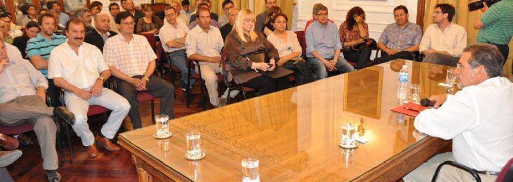 Beder Herrera pidi� a sus funcionarios un mayor compromiso con la gesti�n