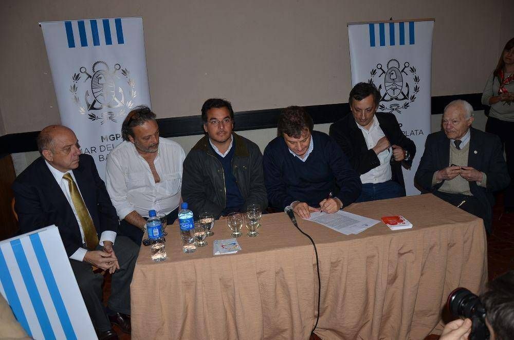 El hambre y las ganas de comer: el Teatro Col�n y ahora el Colonial