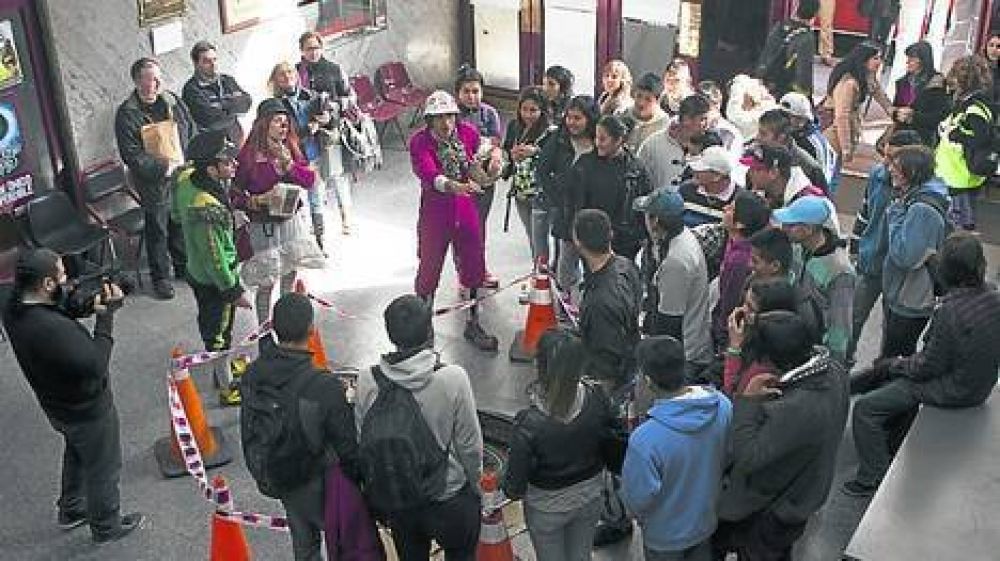 Una obra de teatro para crear conciencia en futuros conductores