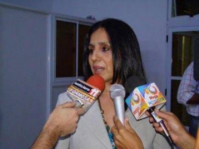 Proyecto de ley de la senadora de la Rosa para garantizar acceso a la garrafa subsidiada 